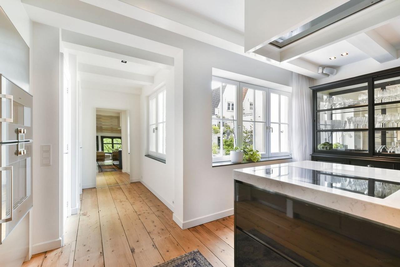 Apartment on Amstelveld - Image 9
