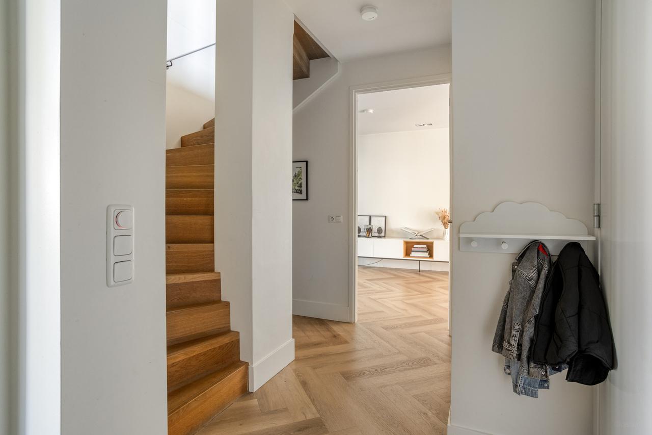 200 m² villa met 5 slaapkamers - Afbeelding 2