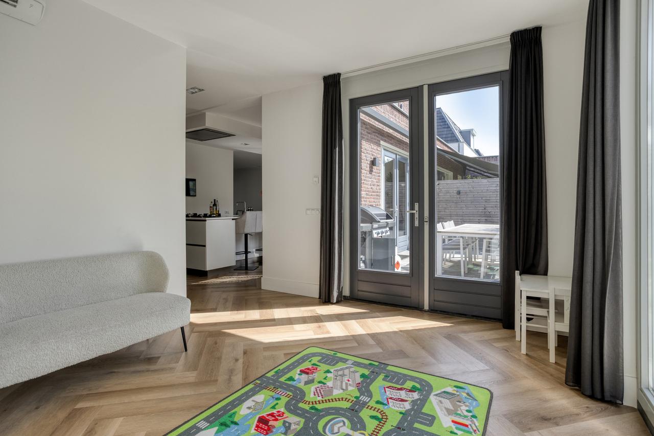 200 m² villa met 5 slaapkamers - Afbeelding 9