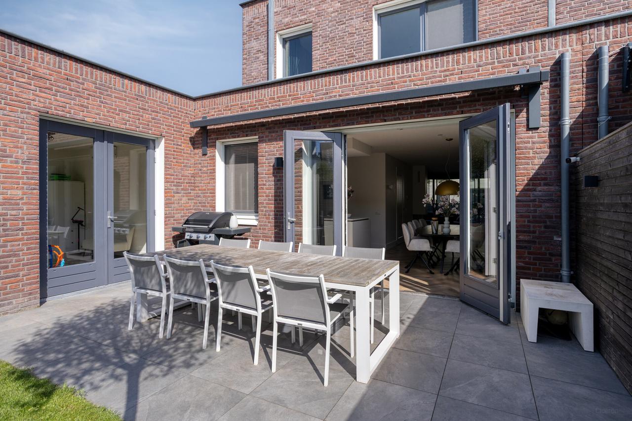200 m² villa met 5 slaapkamers - Afbeelding 17