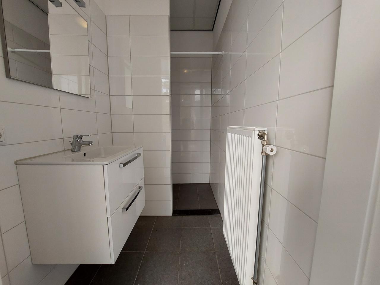 2-room apartment with parking in Presikhaaf - Image 4