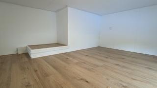 Studio with Loft Bed near City Center - Image 14