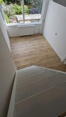 Studio with Loft Bed near City Center - Image 16