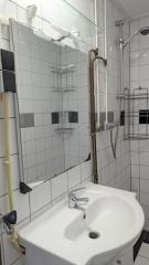 Studio with Loft Bed near City Center - Image 19