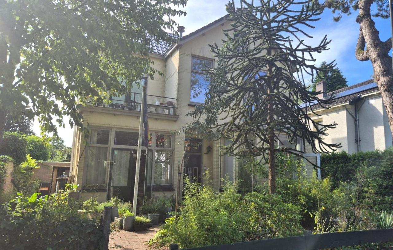Studio met eigen terras en slaapverdieping - Afbeelding 1