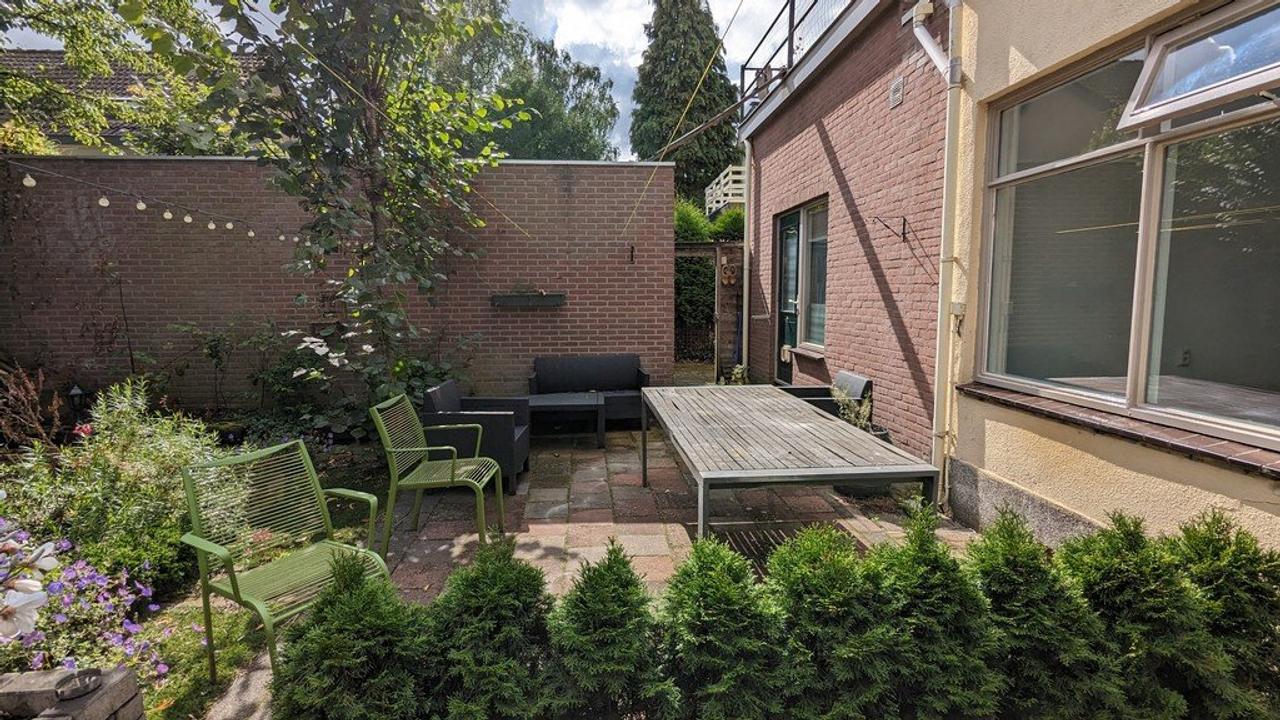 Studio met eigen terras en slaapverdieping - Afbeelding 11