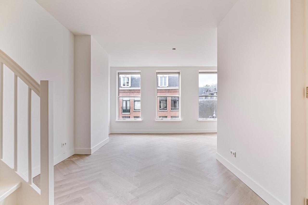 4-kamerappartement met 2 badkamers in Oud-Zuid - Afbeelding 3