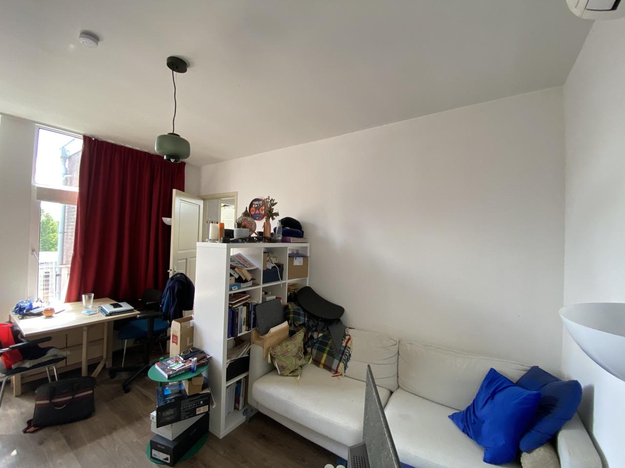 1-bedroom apartment with balcony - Image 7