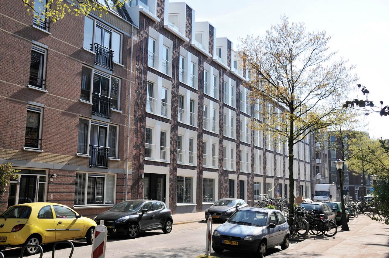 Licht 3-kamerappartement bij Westerpark - Afbeelding 1