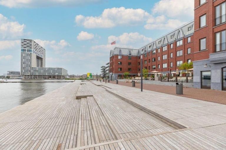 Waterzicht en balkon in Houthavens - Afbeelding 4