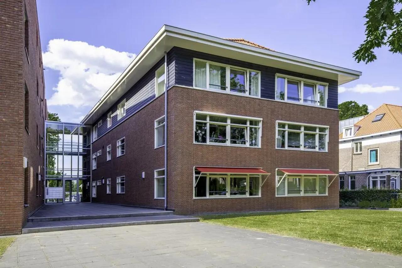 115 m2 appartement met lift en parking - Afbeelding 2