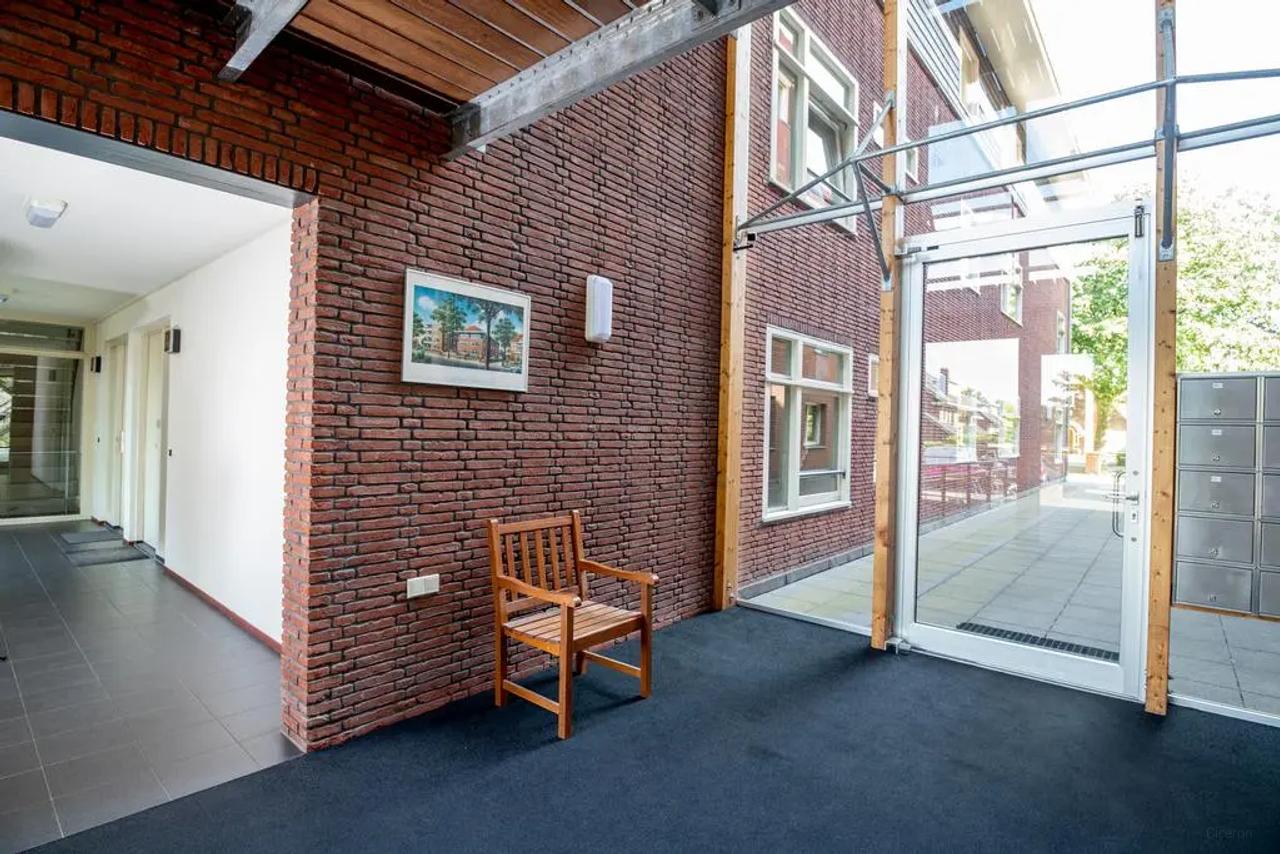115 m2 appartement met lift en parking - Afbeelding 3