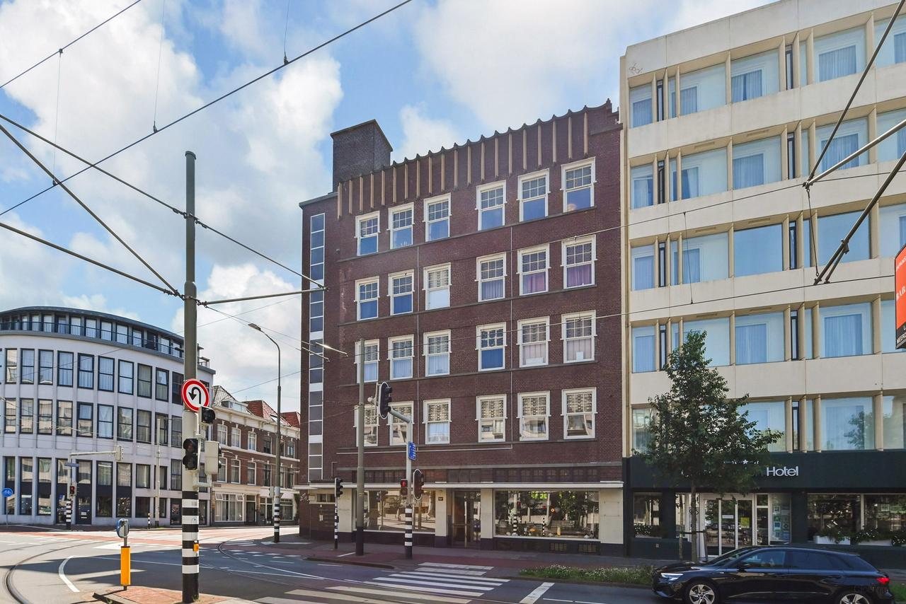 Gemeubileerd 2-kamerappartement op toplocatie - Afbeelding 1