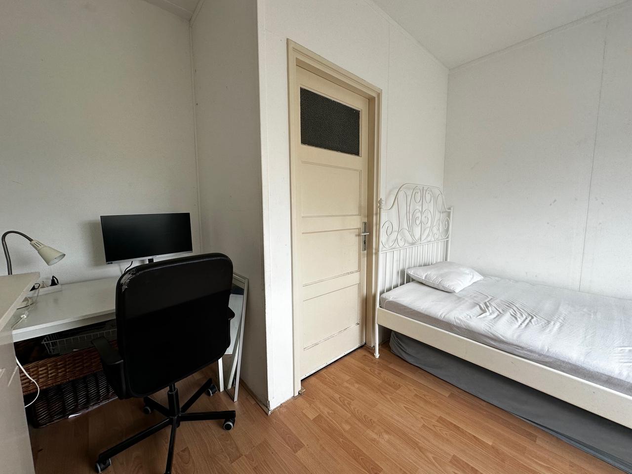 Studentenkamer met waterzicht - Afbeelding 2