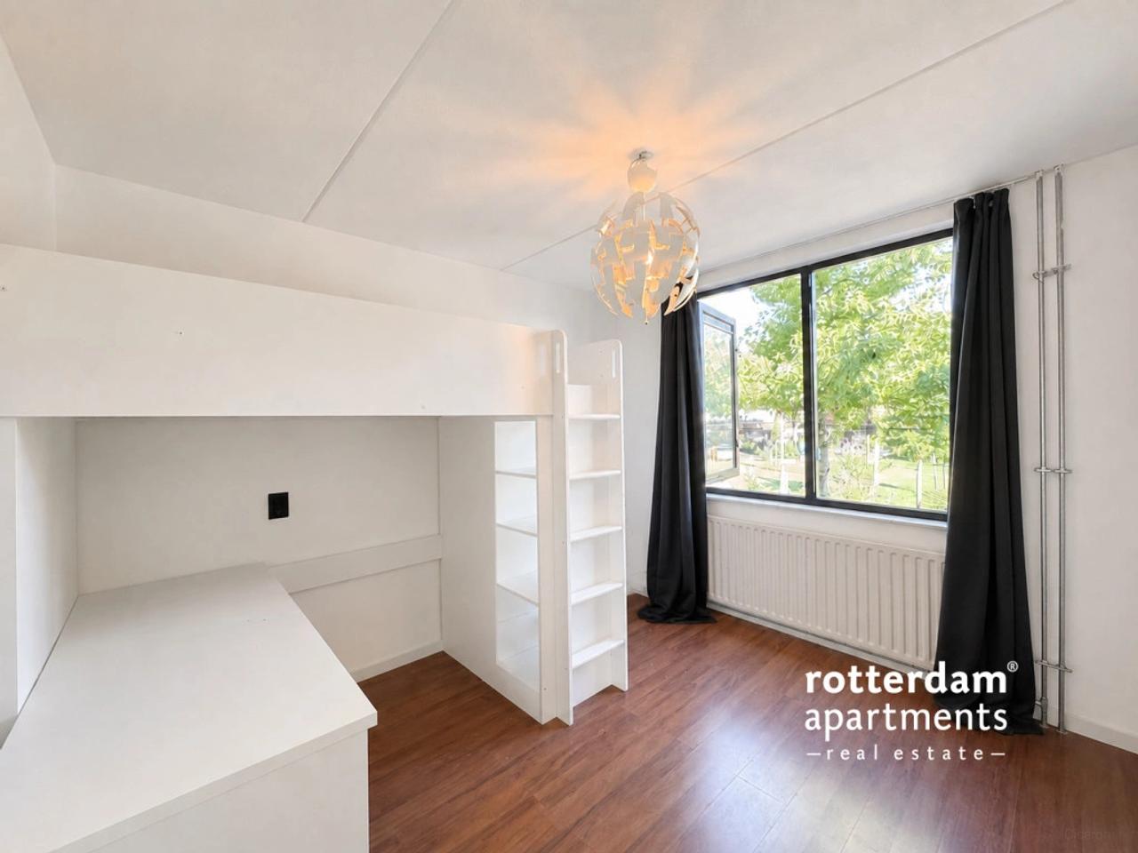 4-slaapkamerwoning met tuin - Afbeelding 19