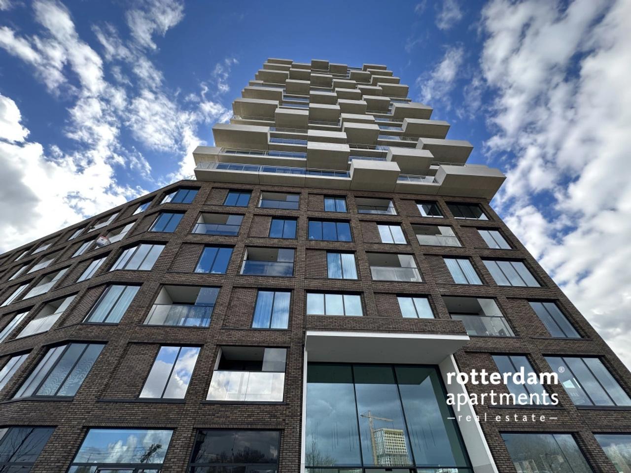 Gemeubileerd 3-kamerappartement met balkon - Afbeelding 1