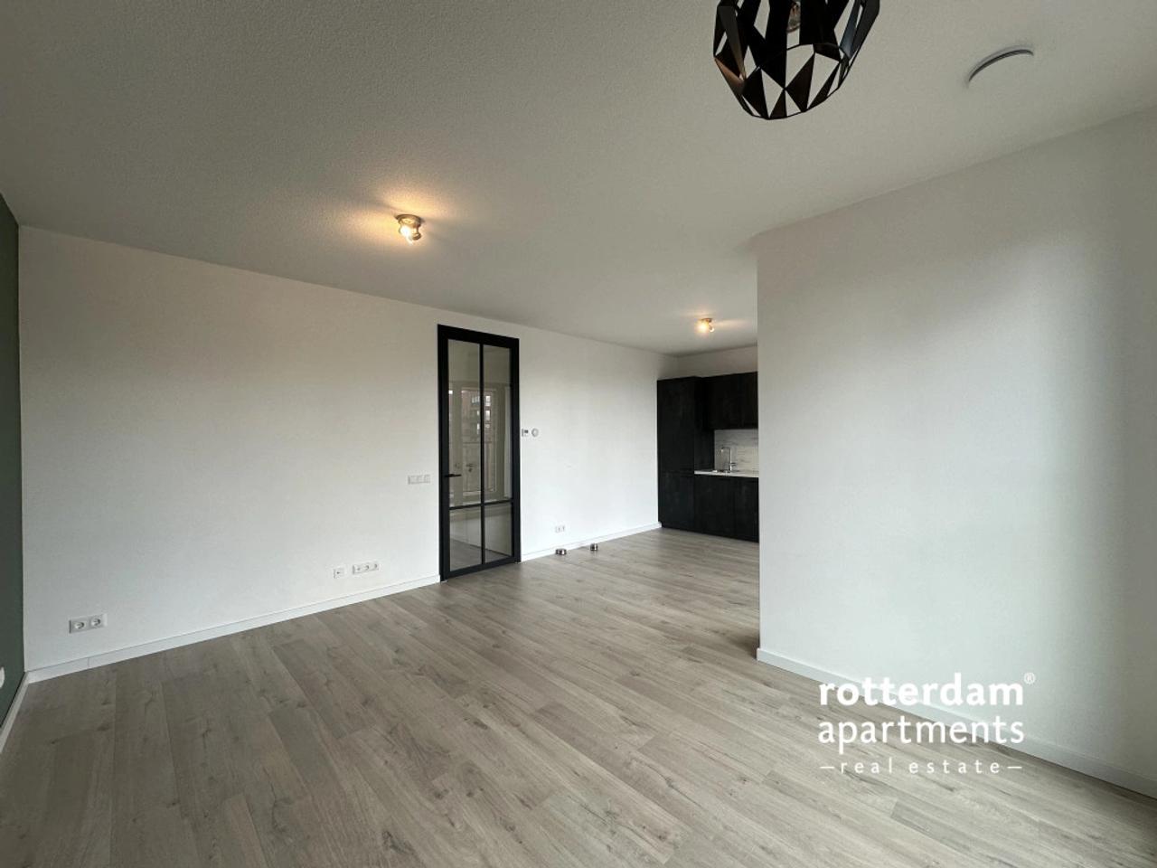 Gemeubileerd 3-kamerappartement met balkon - Afbeelding 4