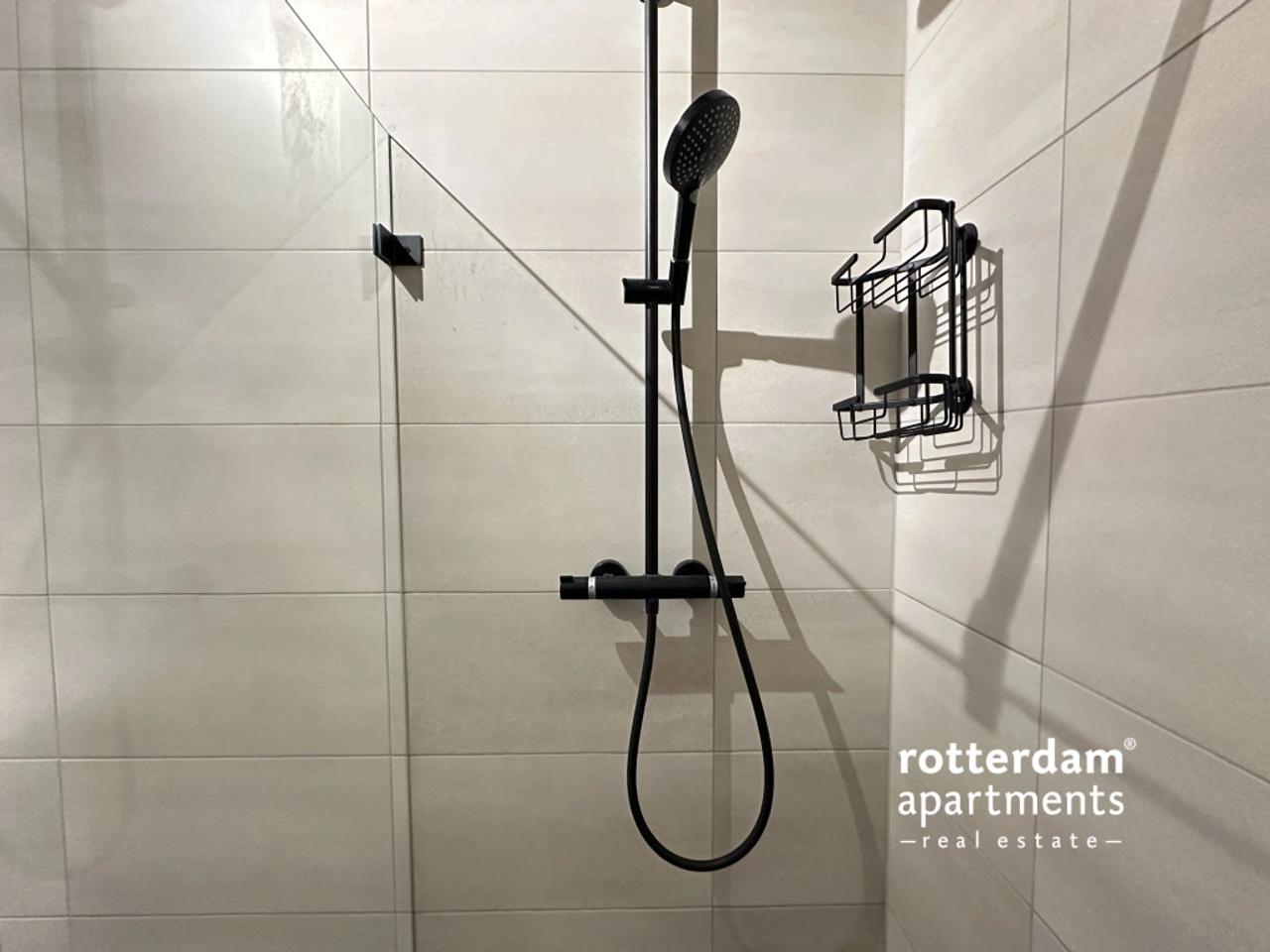 Gemeubileerd 3-kamerappartement met balkon - Afbeelding 17