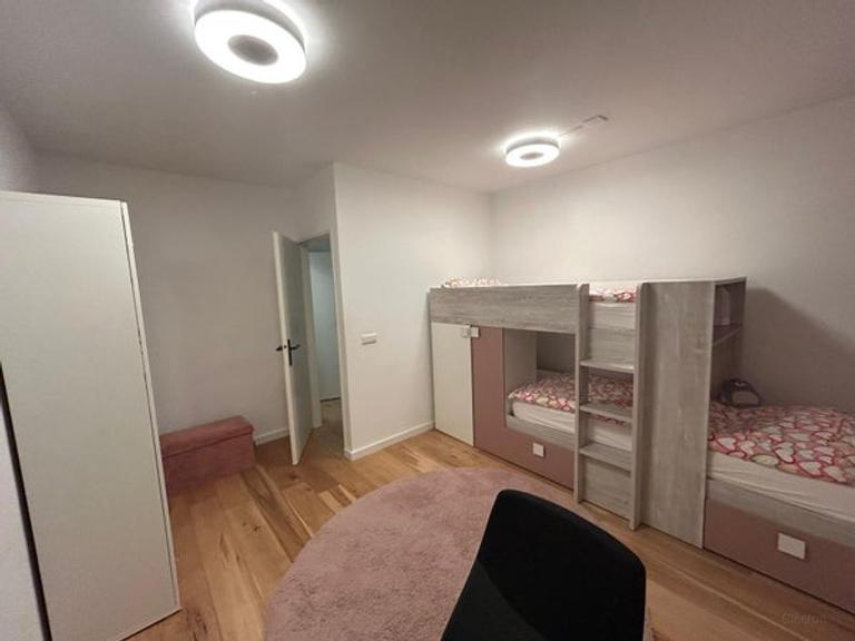 2-slaapkamerappartement met zonnig balkon - Afbeelding 4