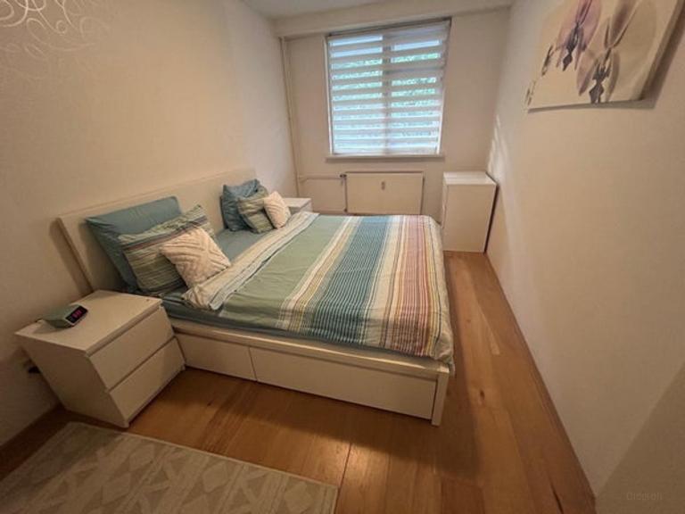 2-slaapkamerappartement met zonnig balkon - Afbeelding 11