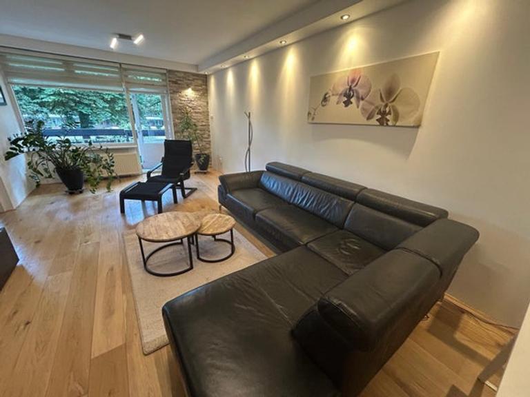 2-slaapkamerappartement met zonnig balkon - Afbeelding 13