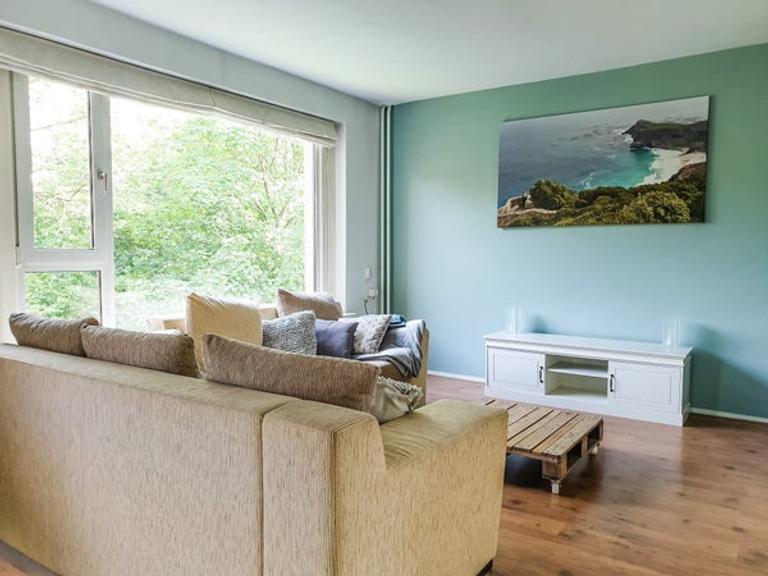 Gemeubileerd 3-kamerappartement met balkon - Afbeelding 3