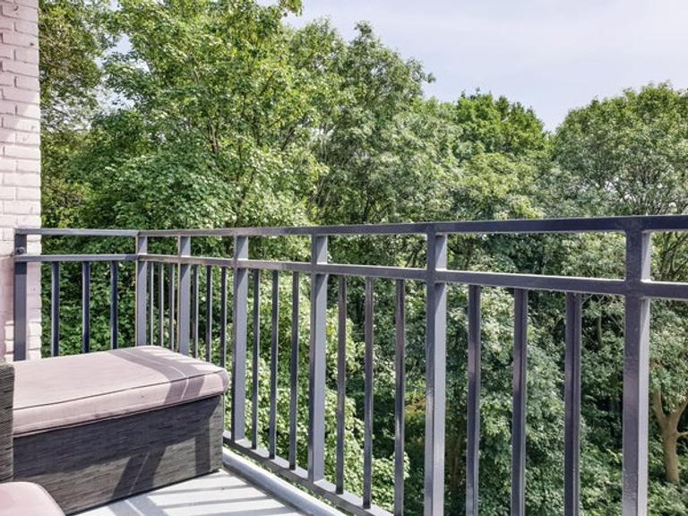 Gemeubileerd 3-kamerappartement met balkon - Afbeelding 6