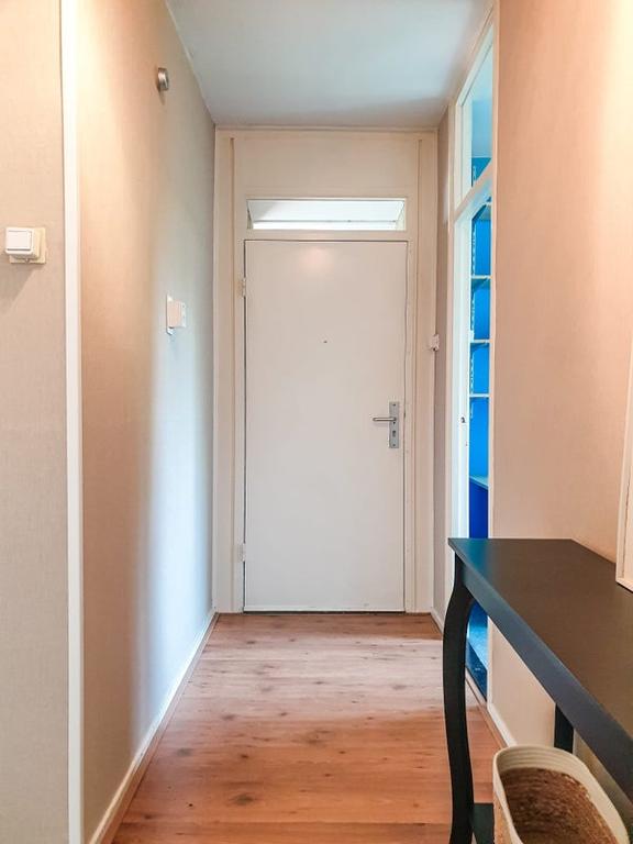 Gemeubileerd 3-kamerappartement met balkon - Afbeelding 10