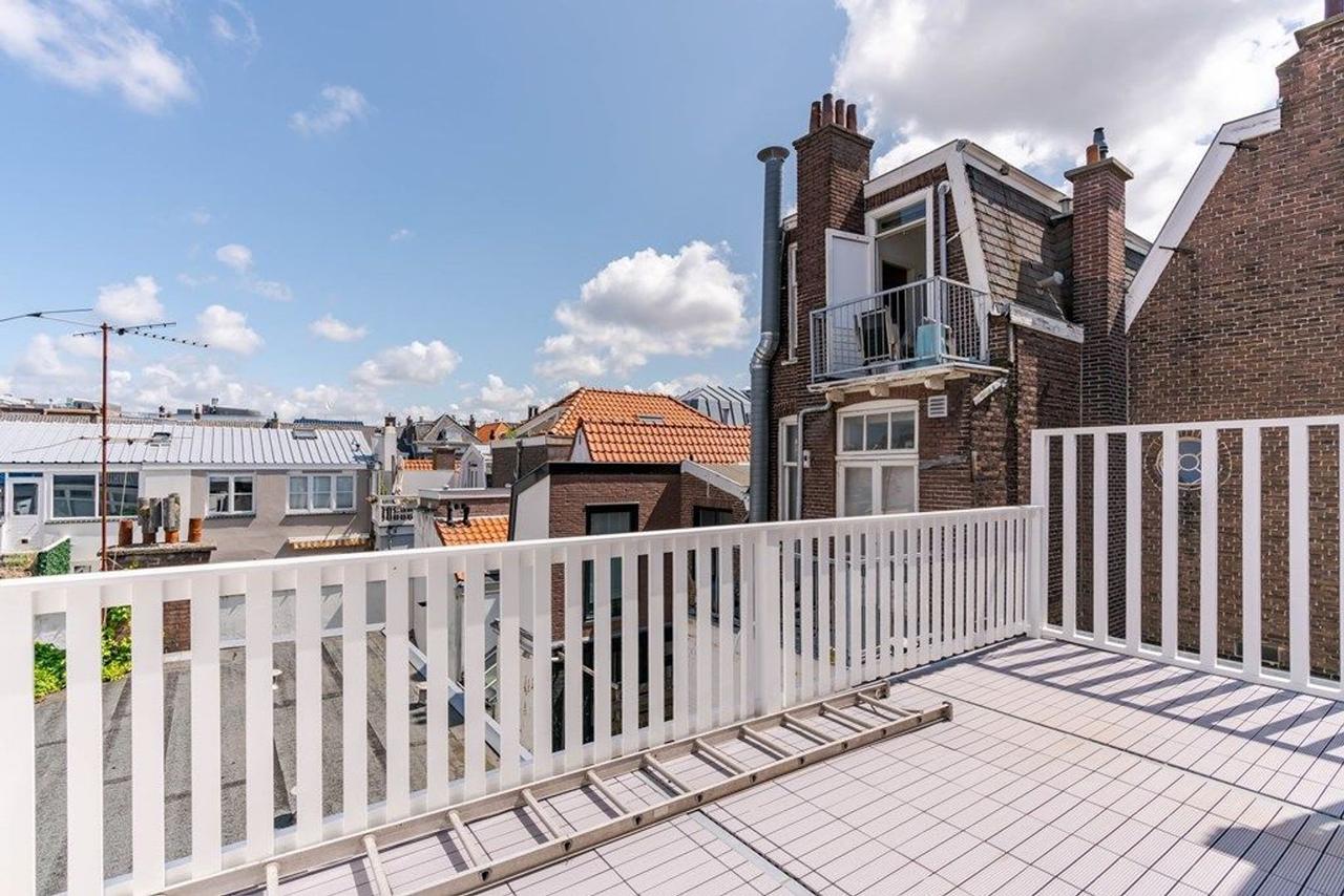 4-Bedroom Apartment in City Center - Image 4