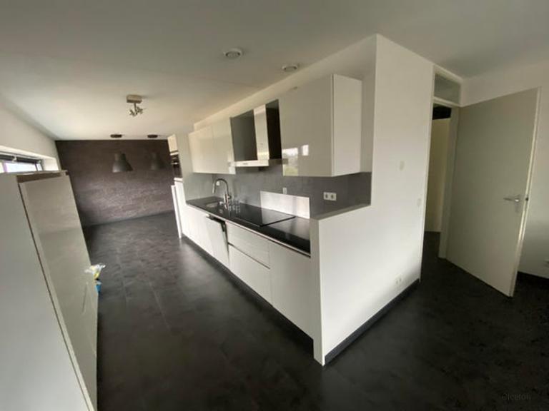 110 m² hoekappartement met uitzicht - Afbeelding 3