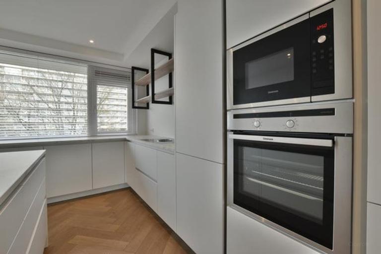 135 m2 appartement met 3 badkamers - Afbeelding 3