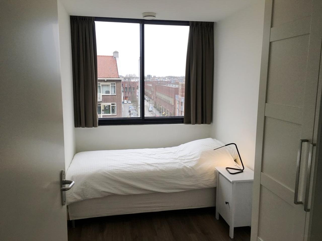 Gemeubileerd 3-kamerappartement met terras - Afbeelding 8