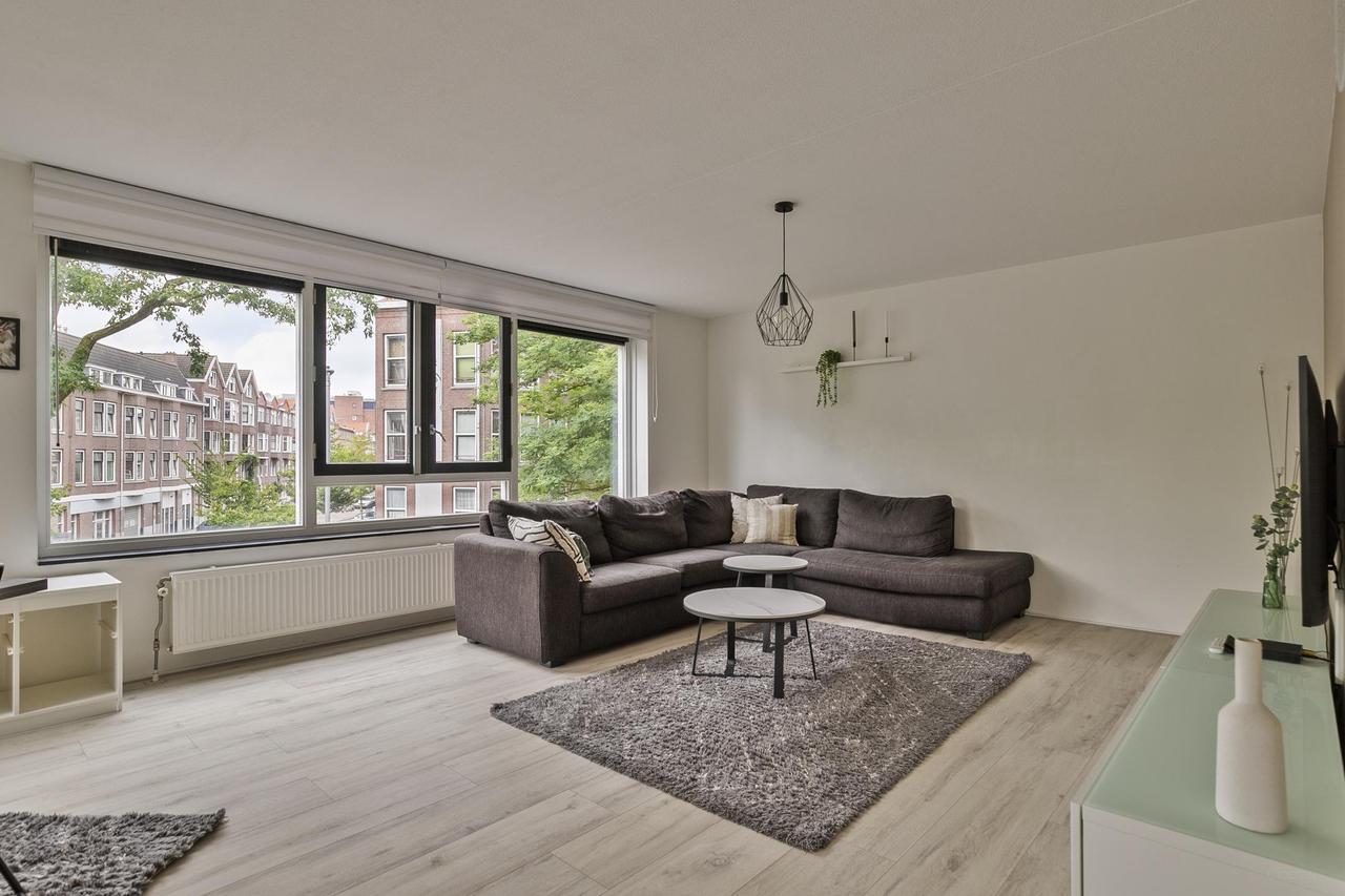 Rental Home in Nieuwe Westen, Rotterdam - Image 8