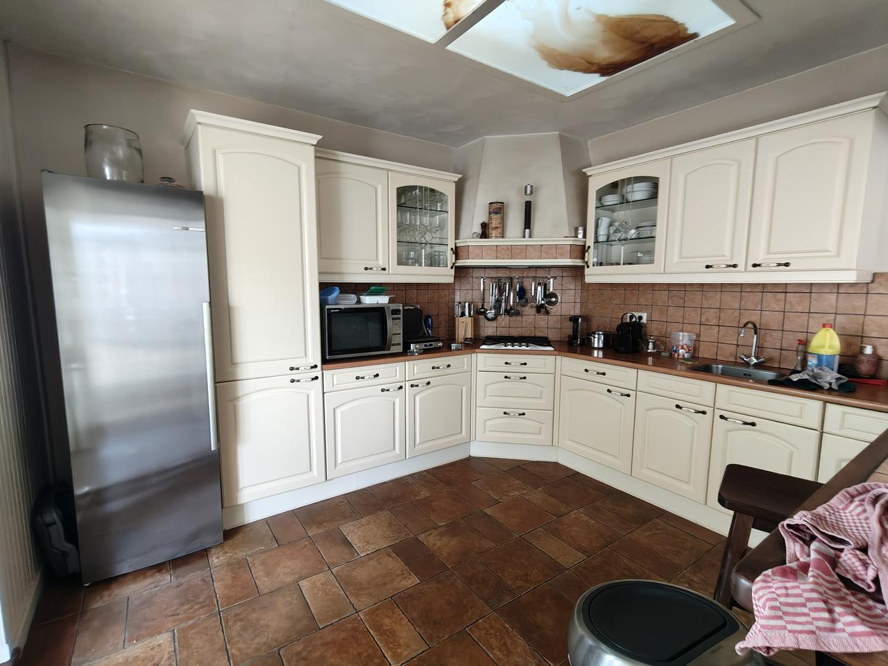 Spacious 308 m² home in Voldijn, ideal for sharing - Image 4
