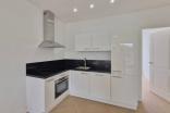 Licht 3-kamerappartement met balkon - Afbeelding 9