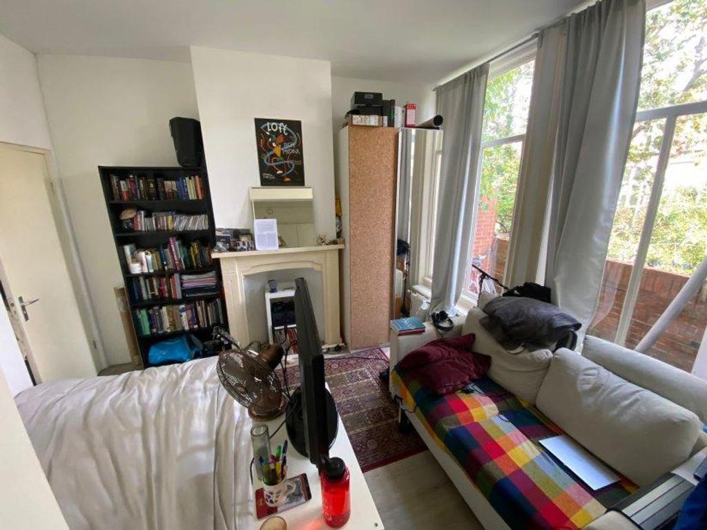 Studio met balkon in Oosterpoort - Afbeelding 2