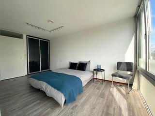 Gemeubileerd 3-kamerappartement bij WTC - Afbeelding 8