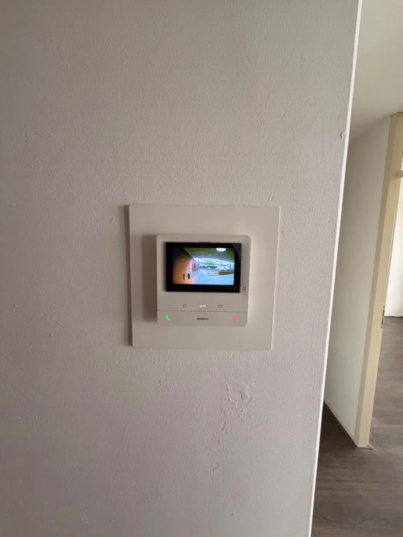 Apartment with parking in the heart of Almelo - Image 4