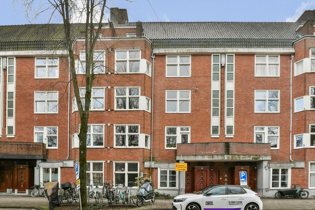 91 m2 appartement met balkon in Scheldebuurt - Afbeelding 1
