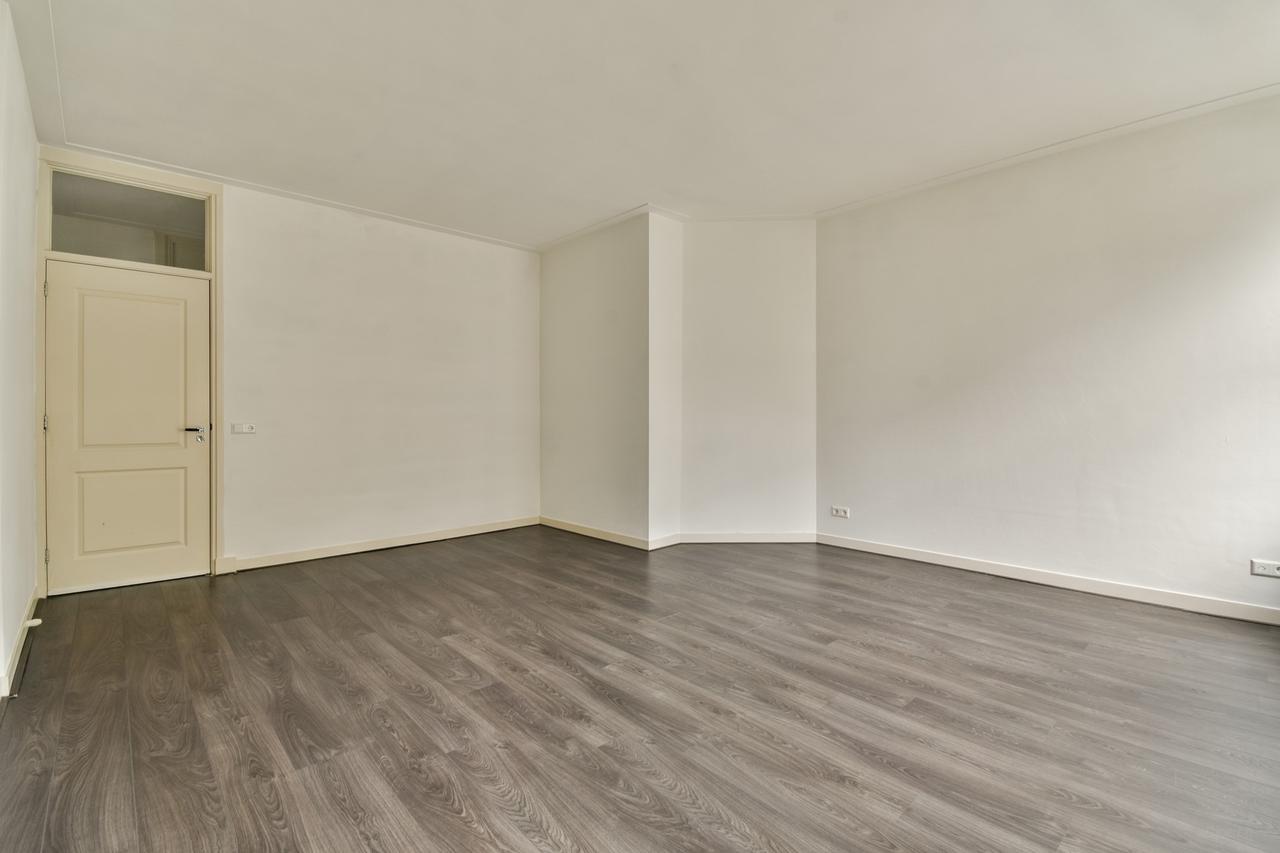 Hoekappartement met 2 balkons in Oud-Zuid - Afbeelding 13