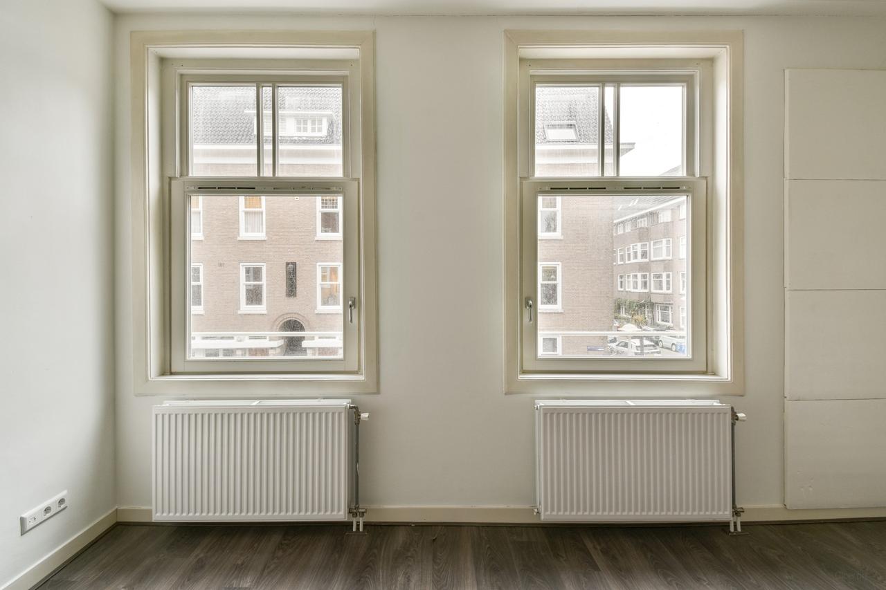 Hoekappartement met 2 balkons in Oud-Zuid - Afbeelding 14