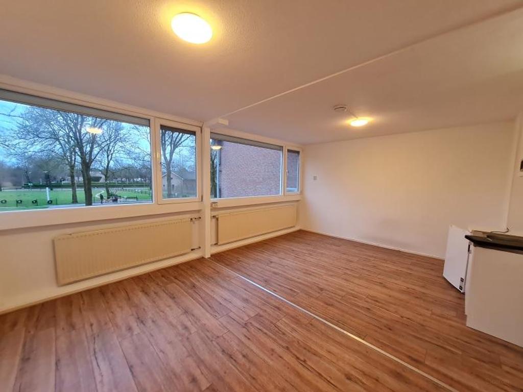 Semi-studio with private bathroom in Oss - Image 3