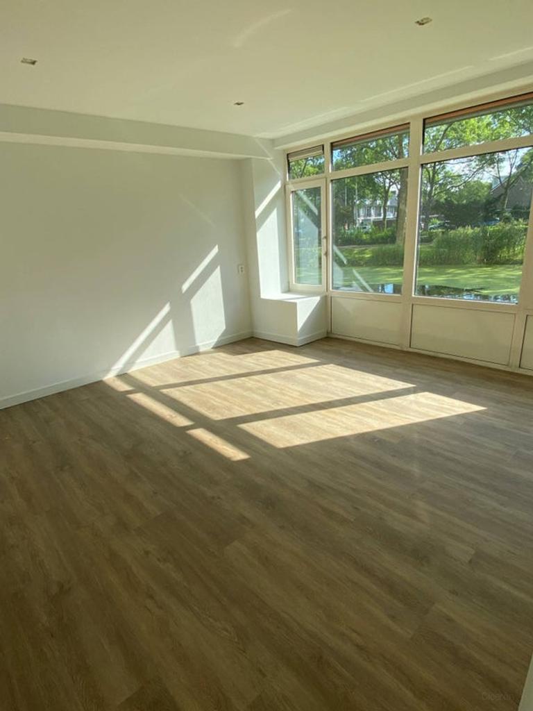 3-kamer appartement met tuin in Leiden - Afbeelding 2