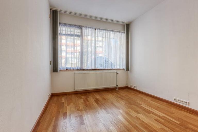 Gelijkvloerse bungalow met zonnige tuin - Afbeelding 13