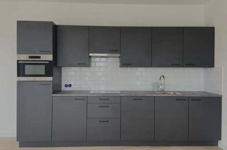 Gasloos 2-kamerappartement met loggia - Afbeelding 4