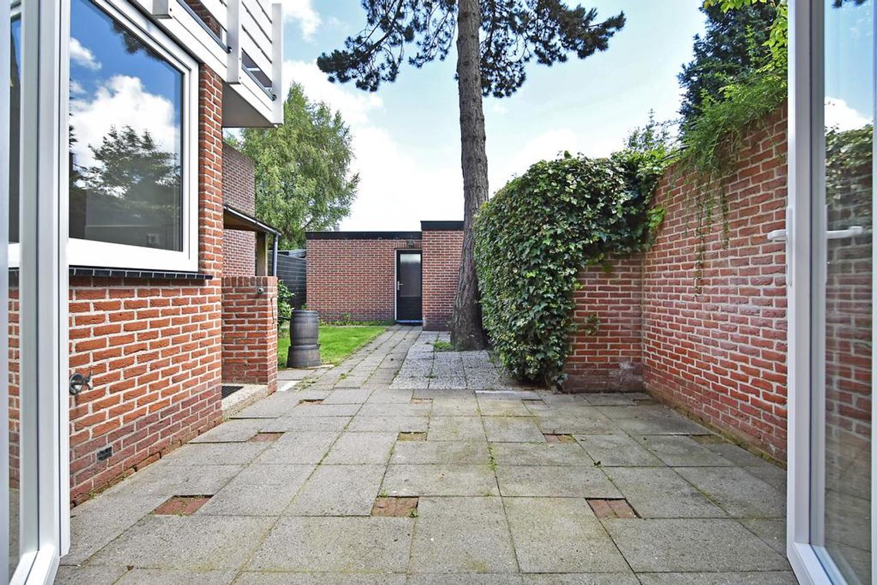 Huis met 6 slaapkamers en garage - Afbeelding 8