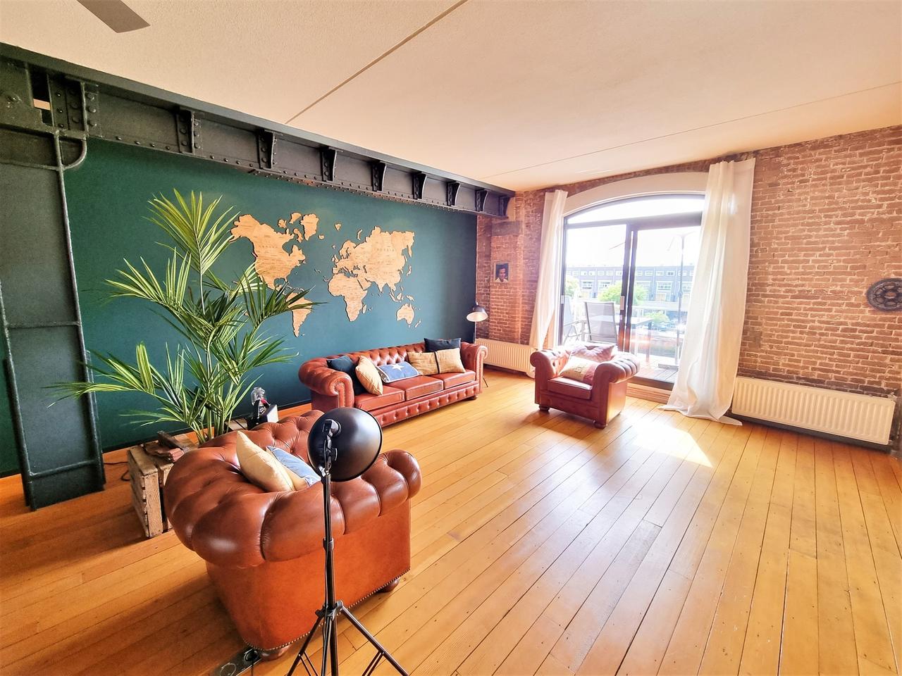 Loft aan jachthaven met terras en parkeerplek - Afbeelding 2