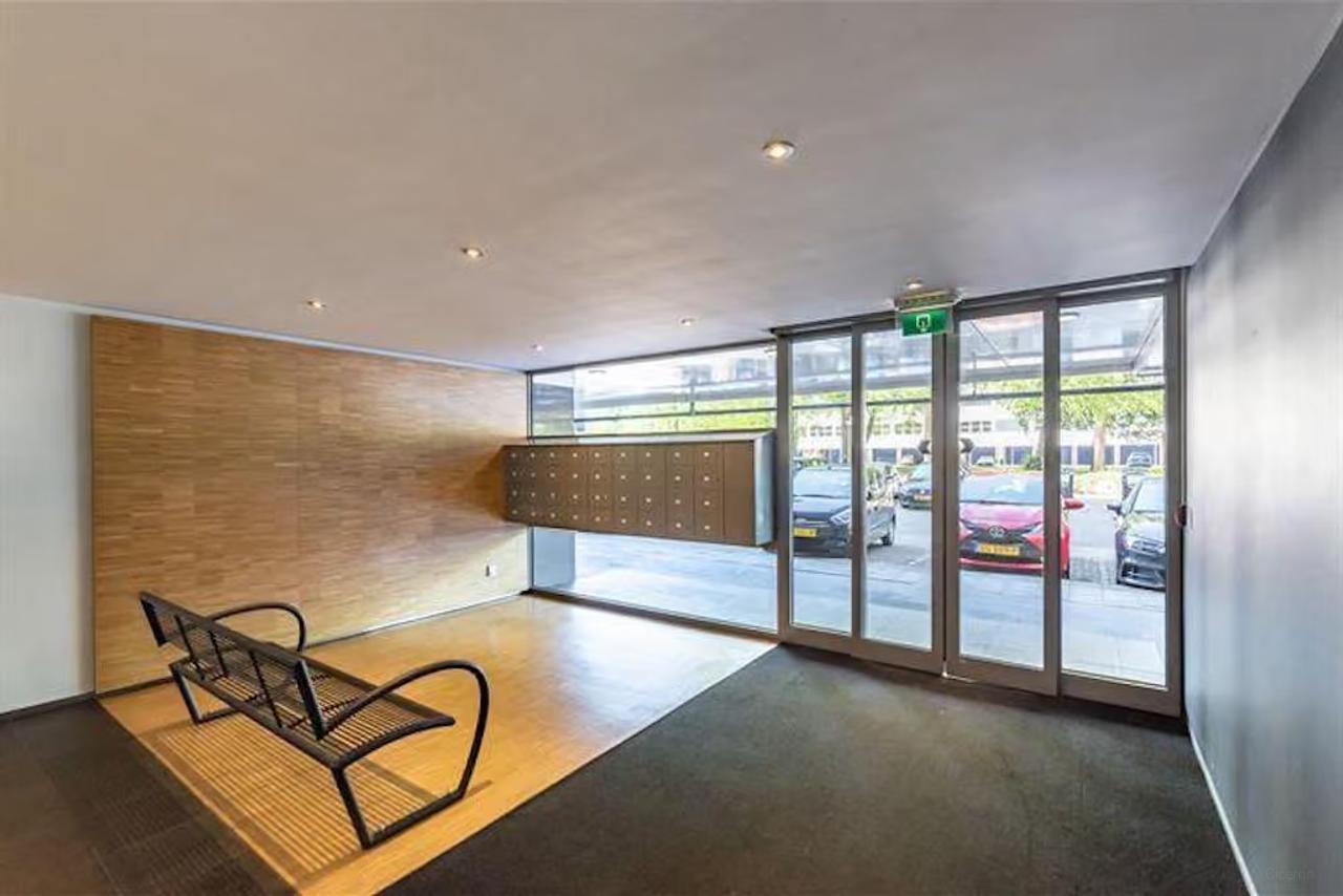110 m² appartement met 3 slaapkamers - Afbeelding 17