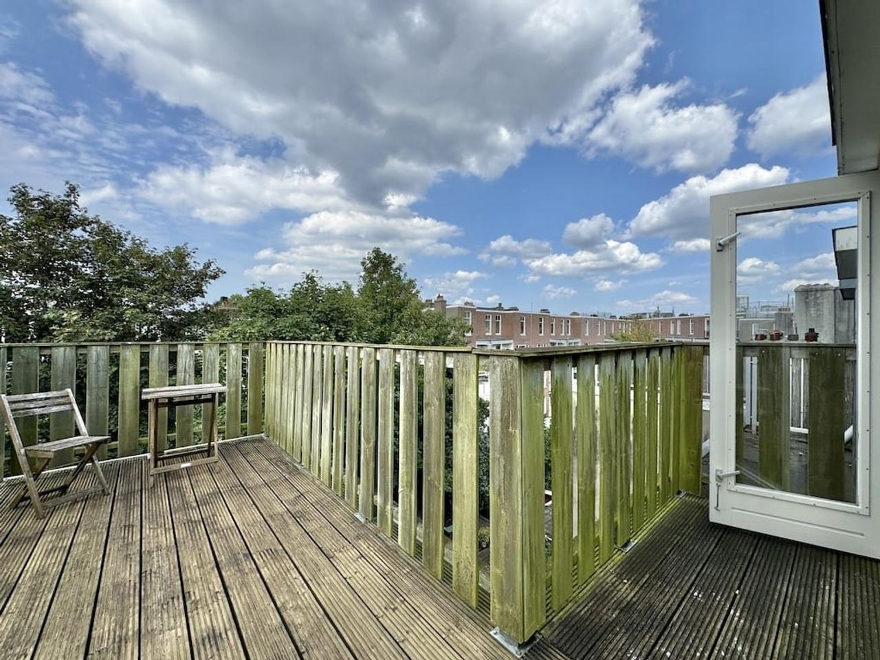 Appartement met terras in De Pijp - Afbeelding 2