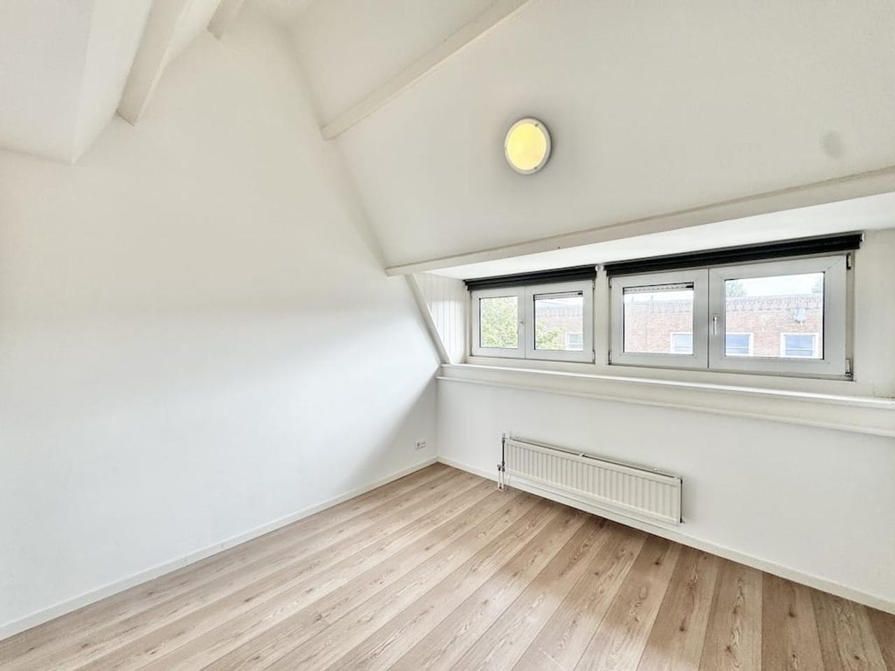 Appartement met terras in De Pijp - Afbeelding 9